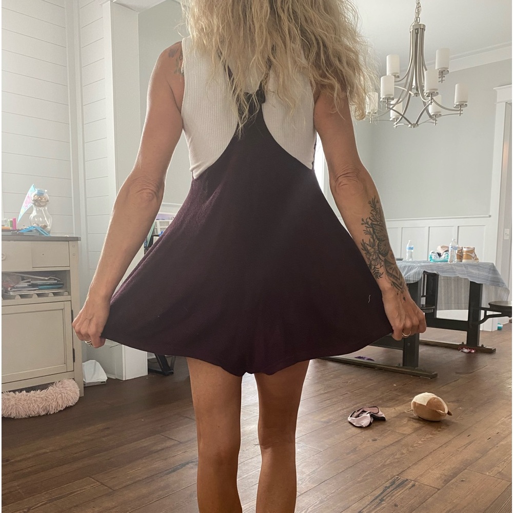 Free people  beach size small romper burgandy cute 🥰 pre owned ysed cute !